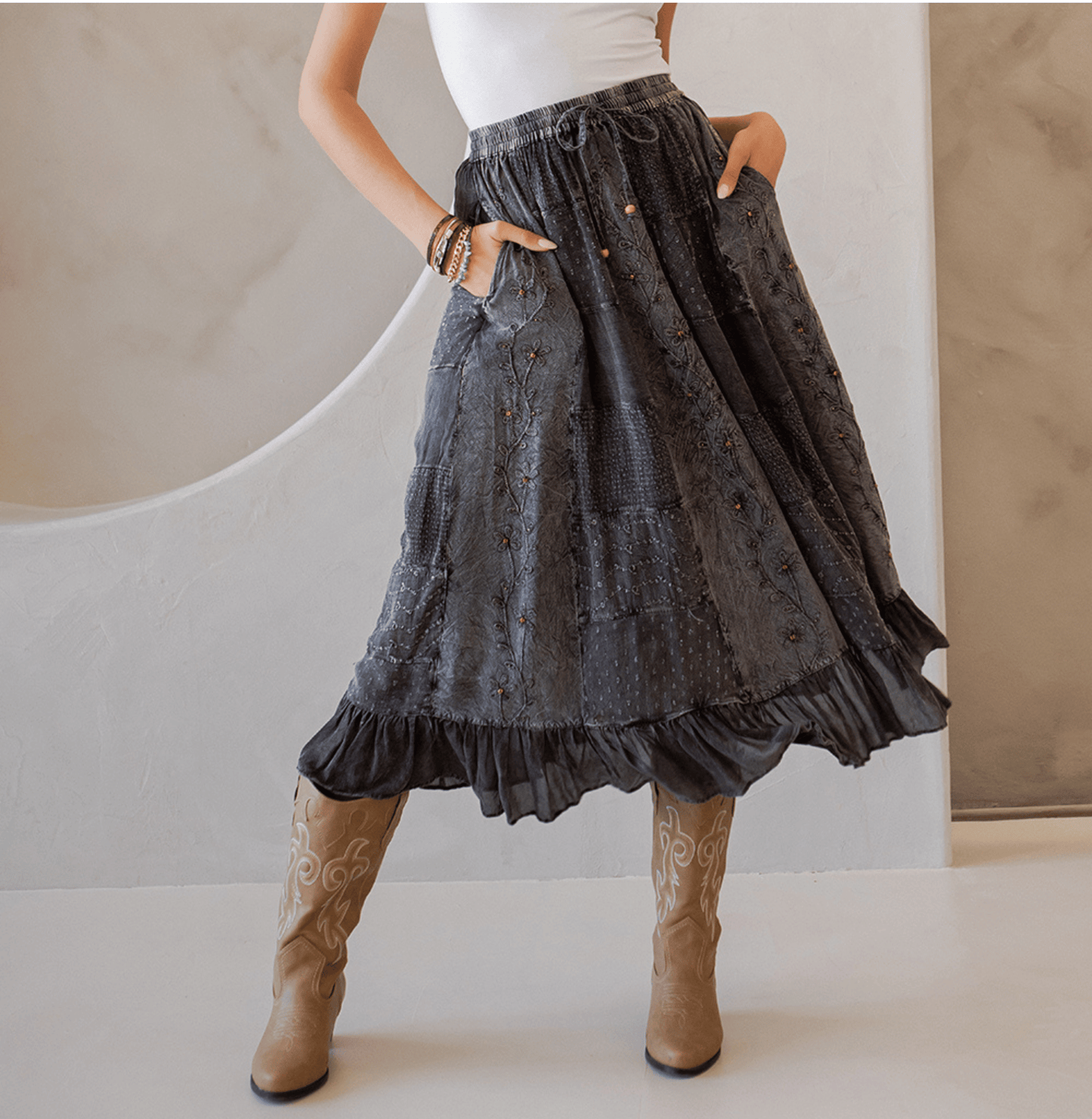 Women Patchwork Embroidered Maxi Skirt With Side Pockets