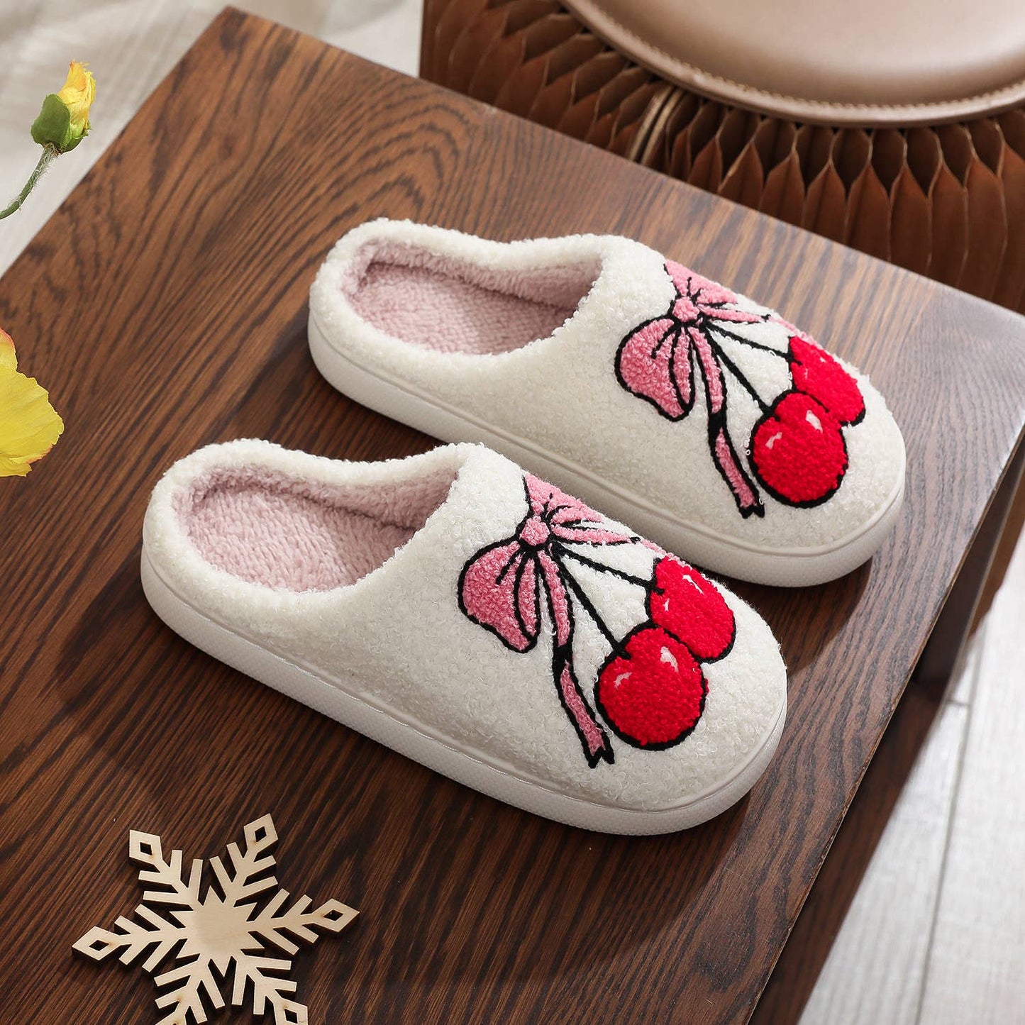 Christmas Bownot Cherry Plush Home Slippers